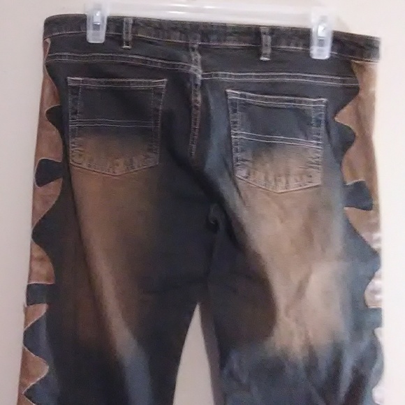 Brenzo Jeans. Size 9 - Picture 6 of 6